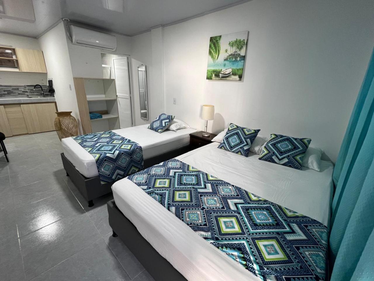 Limsor Town San Andrés