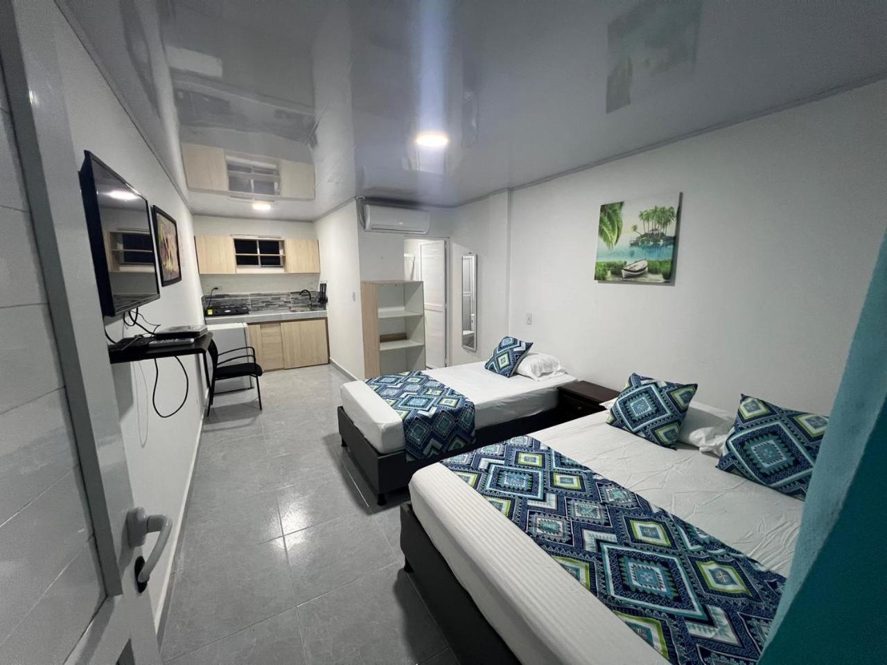 Apartahotel Limsor Town