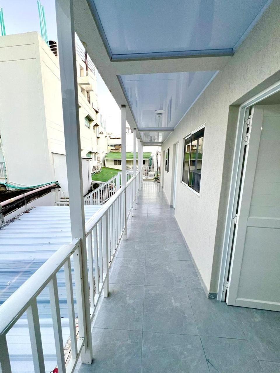 Apartahotel Limsor Town *