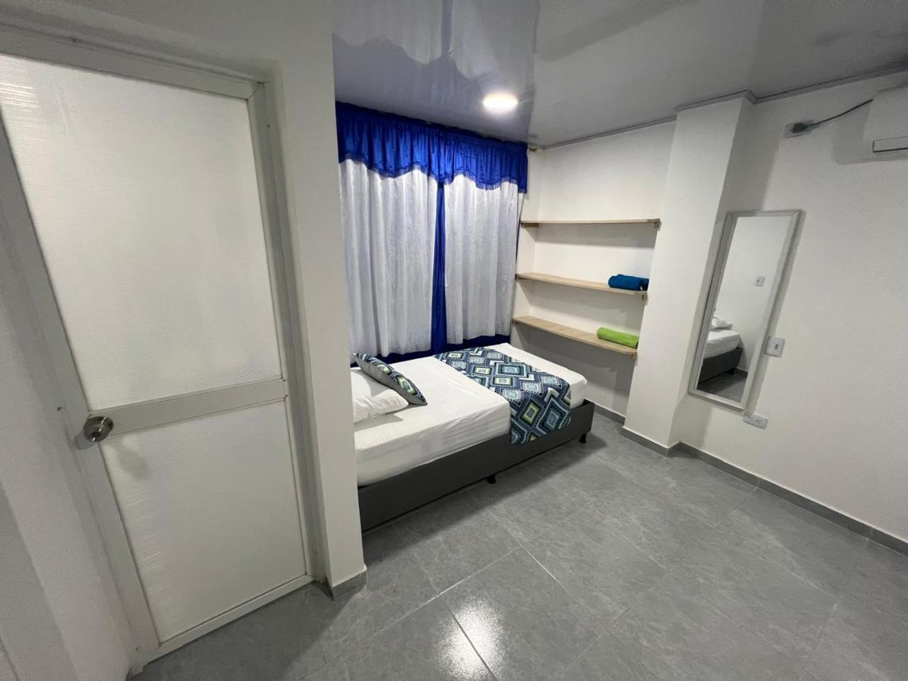 Apartahotel Limsor Town
