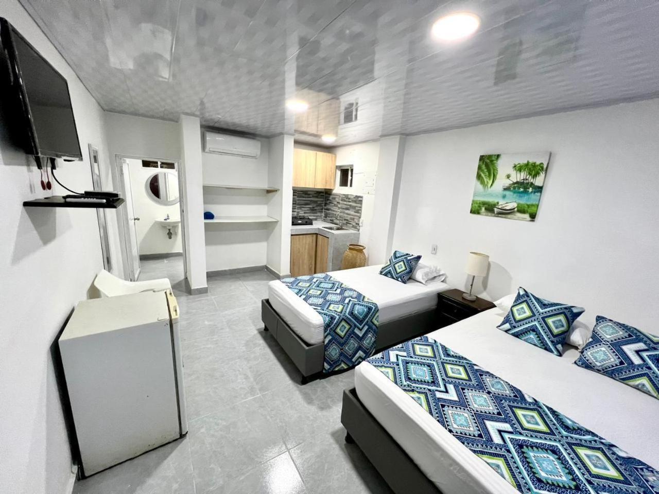 Limsor Town Apartahotel
