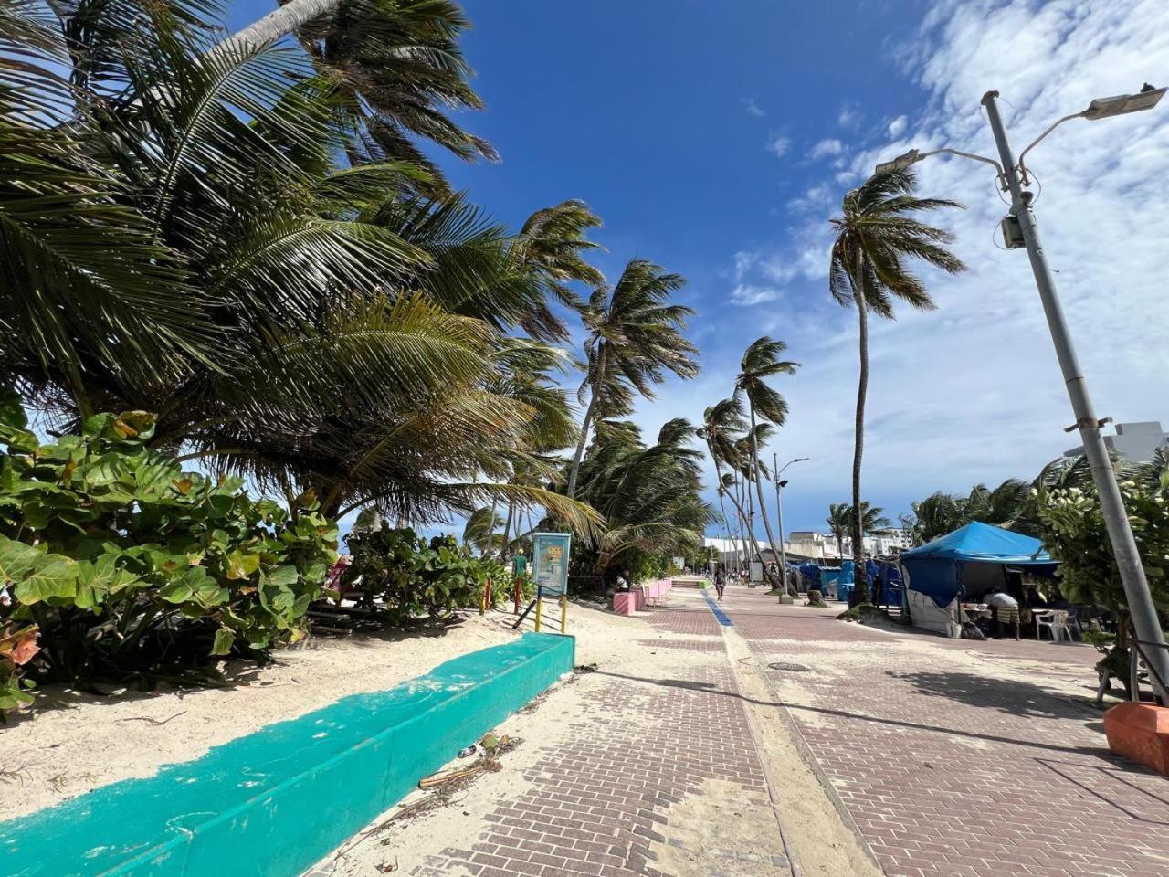 Limsor Town San Andrés