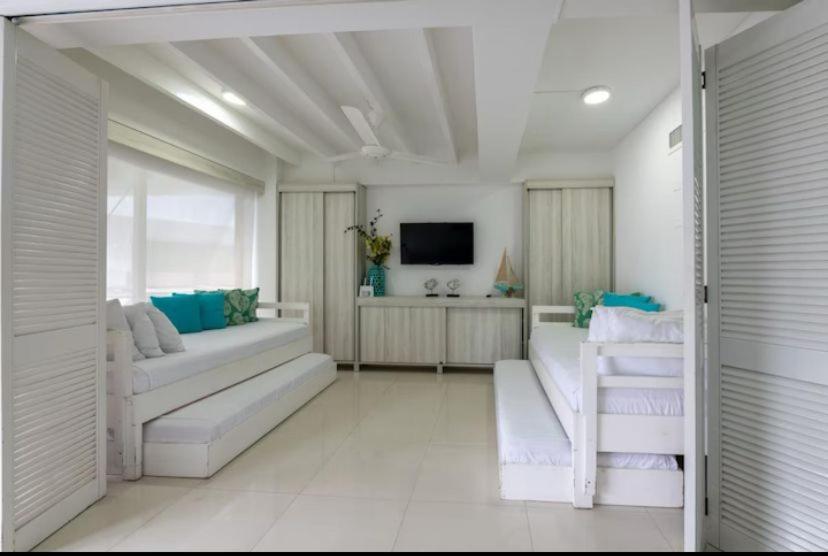 Bayluxe 2 Cuadras De La Playa Apartamento