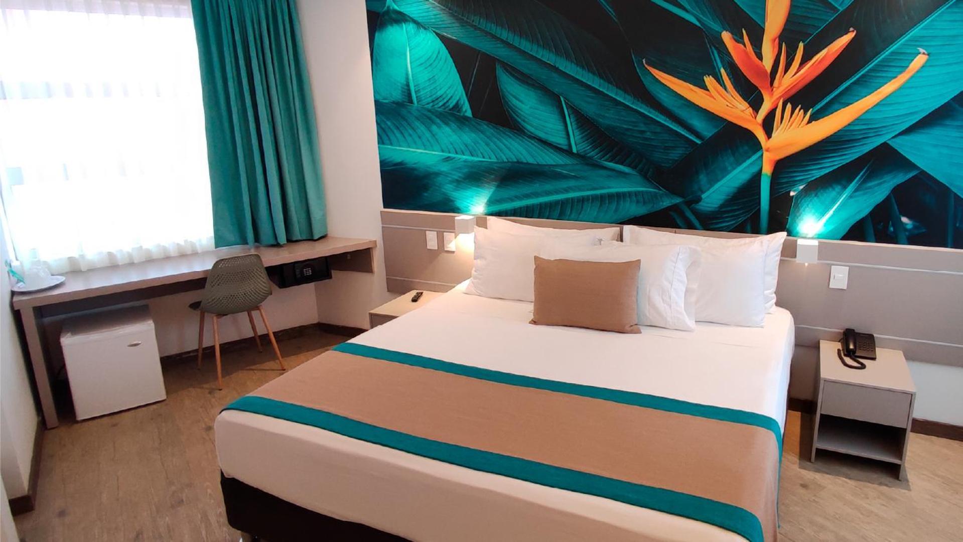 Hotel Portobelo Plaza De Americas 4*