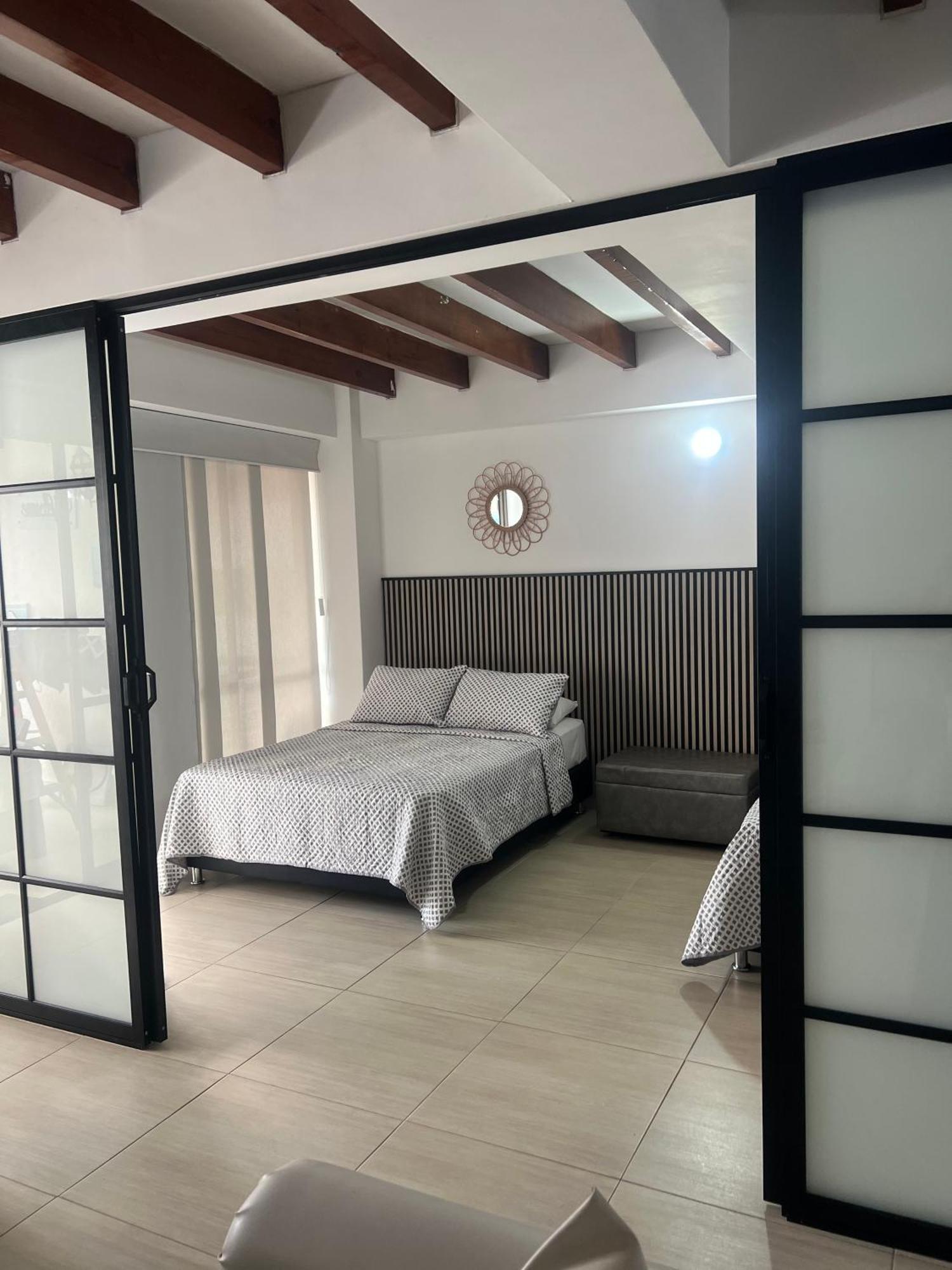 Edificio Bay Point Apartmento 307 *