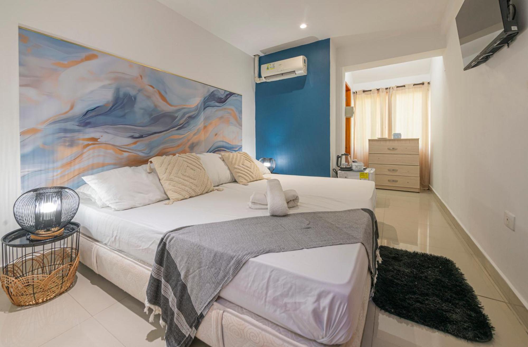 Sweet Caribbean Airport Hotel 3*