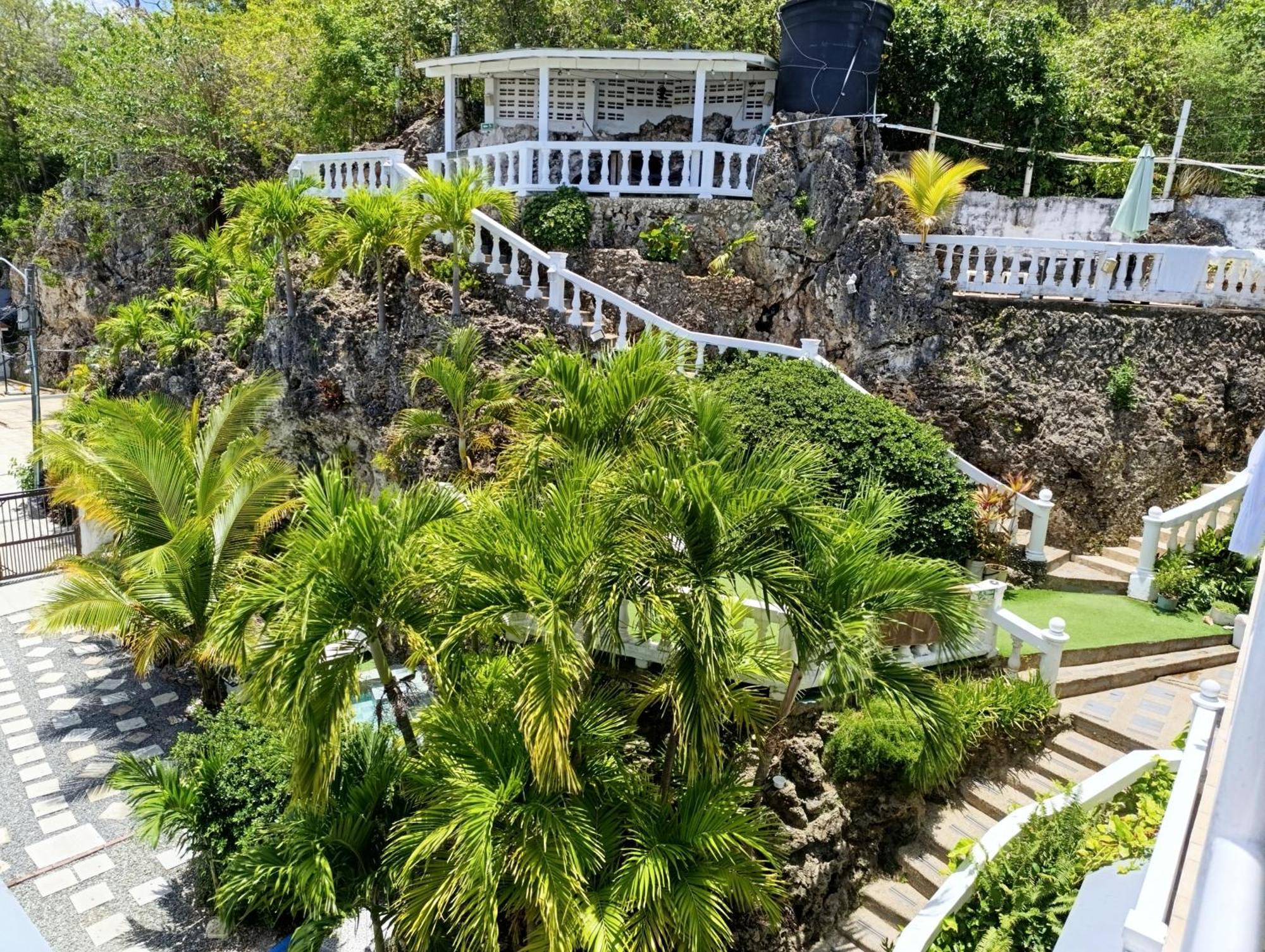 The Rock House Eco (adults Only) Bed and breakfast San Andrés