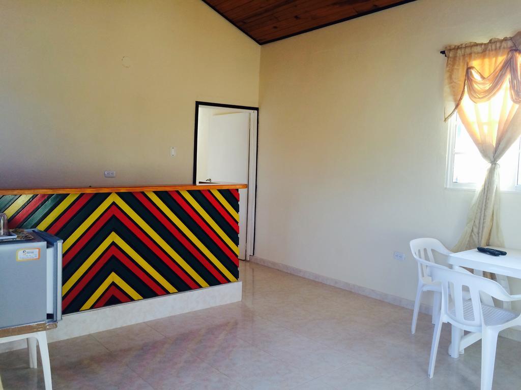 Habitación en casa particular Sarai Rosalie San Andrés