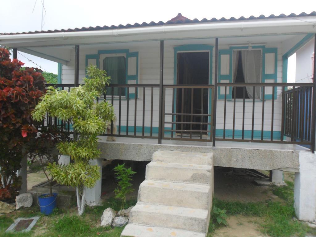 Inn Martha's Place *