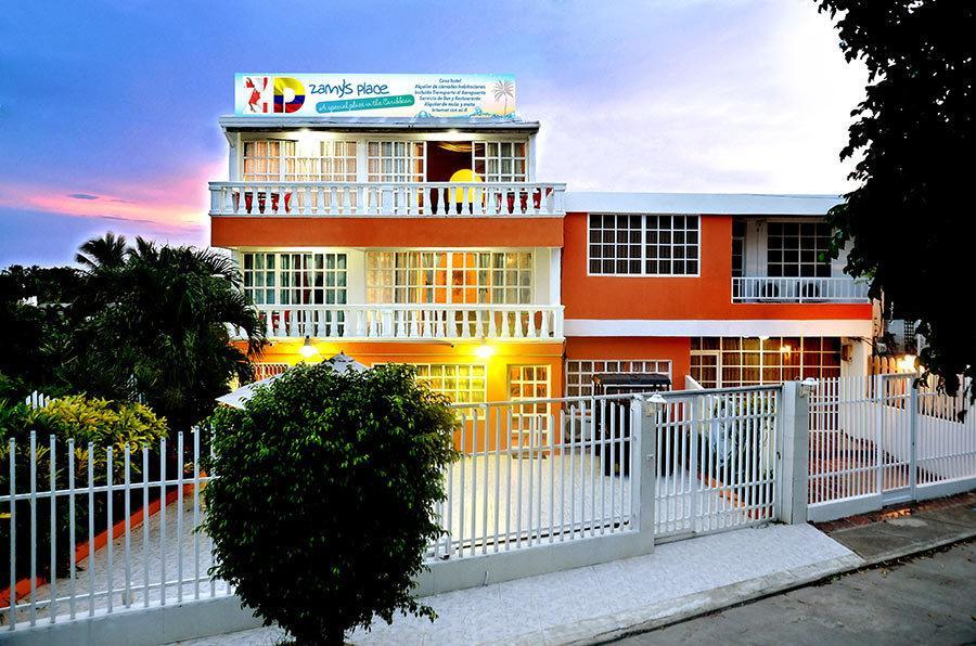 Hostal Zamy's Place