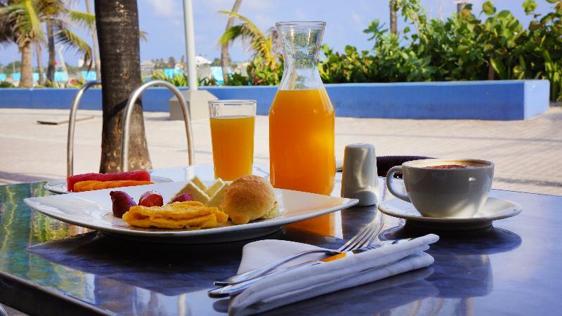 Portobelo Convention Center Hotel 3*
