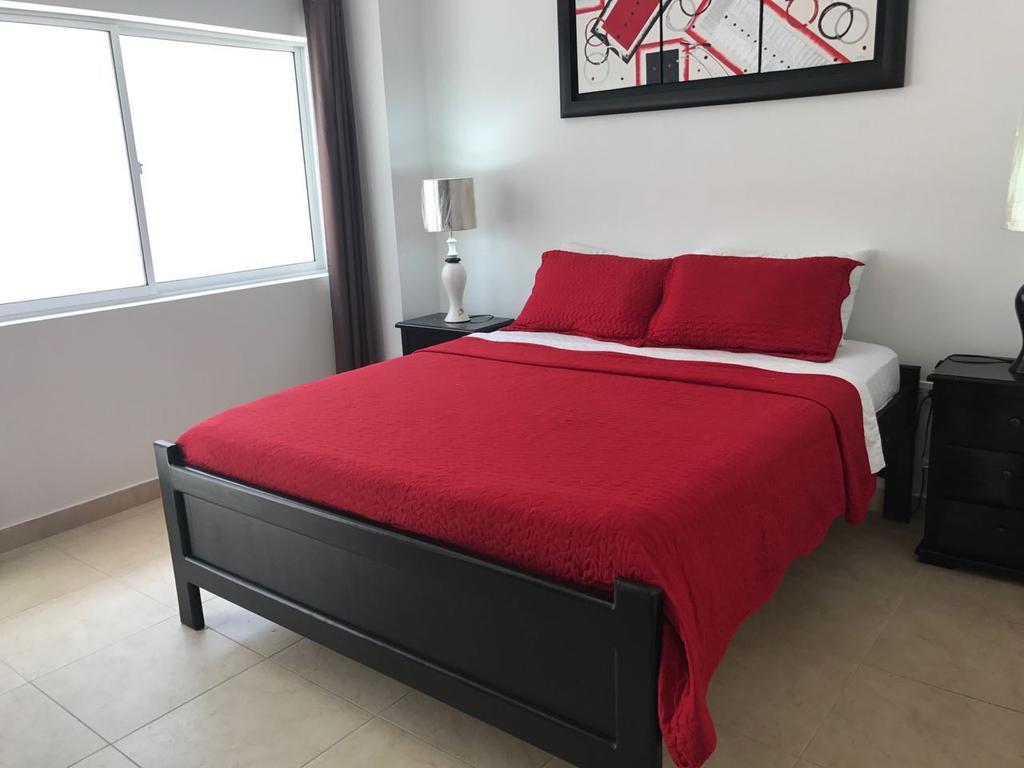 Aparthotel Caribbean Island Piso 1 3*