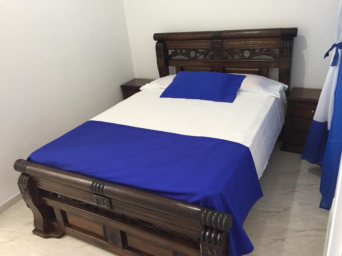 Limsor Blue Apartahotel