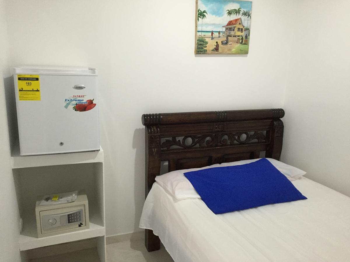 Limsor Blue Apartahotel