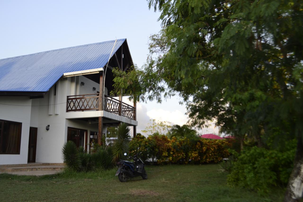 Scuba Boutique Inn