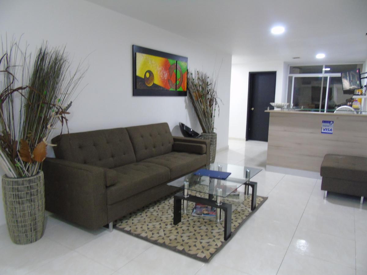 Blue Emerald Hotel 3*