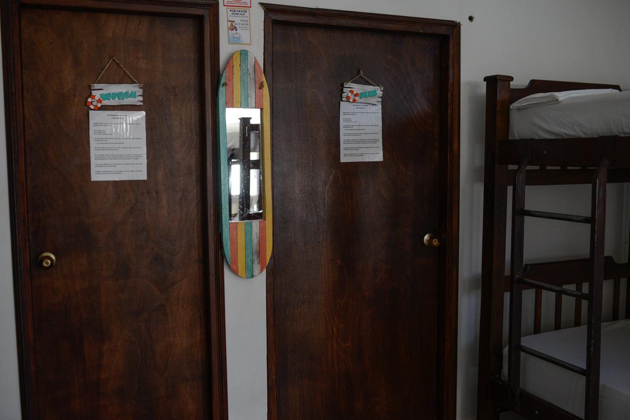 Sarie Bay Hostal