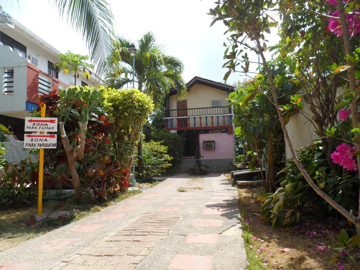 Turistico Angula Place