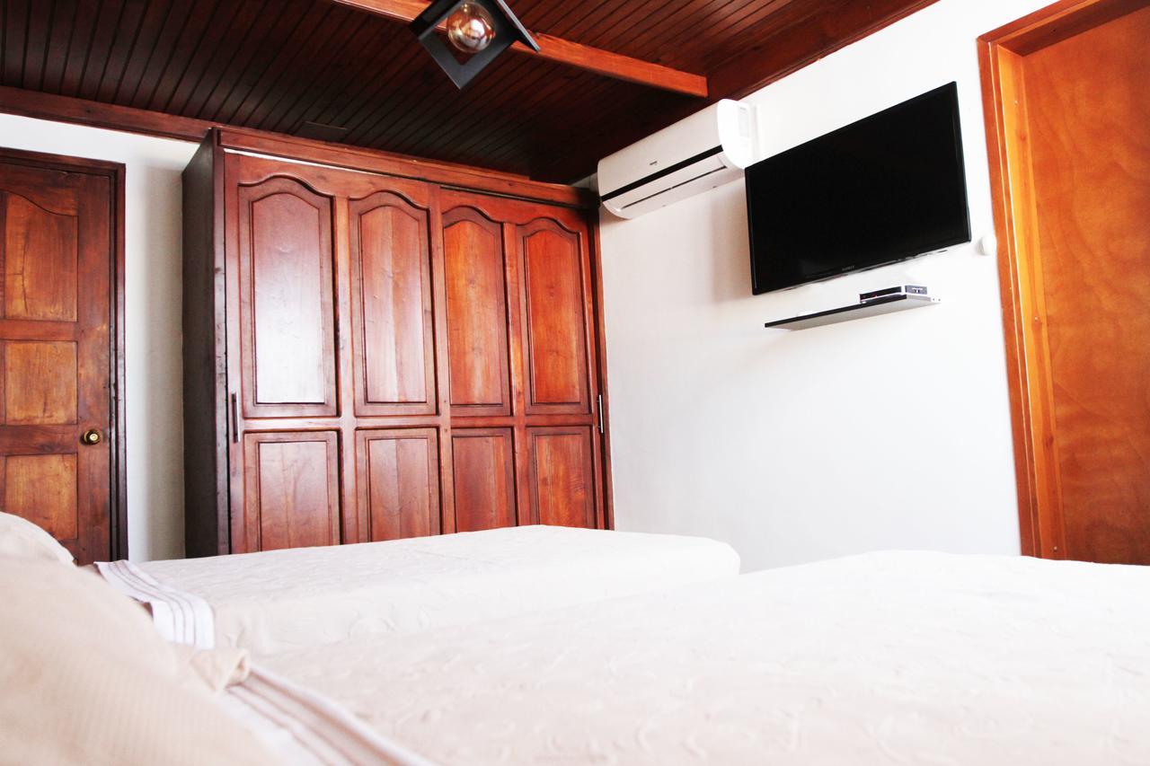 Real House Inn *