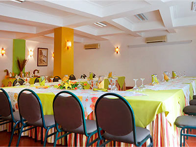 Sol Caribe Sea Flower Hotel