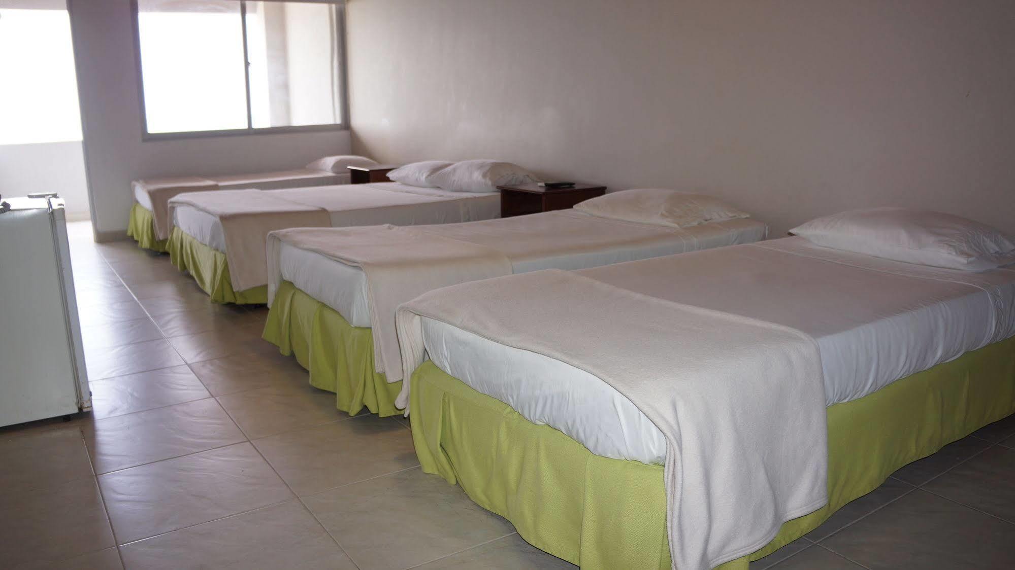 Hotel Portobelo Boulevard 3*