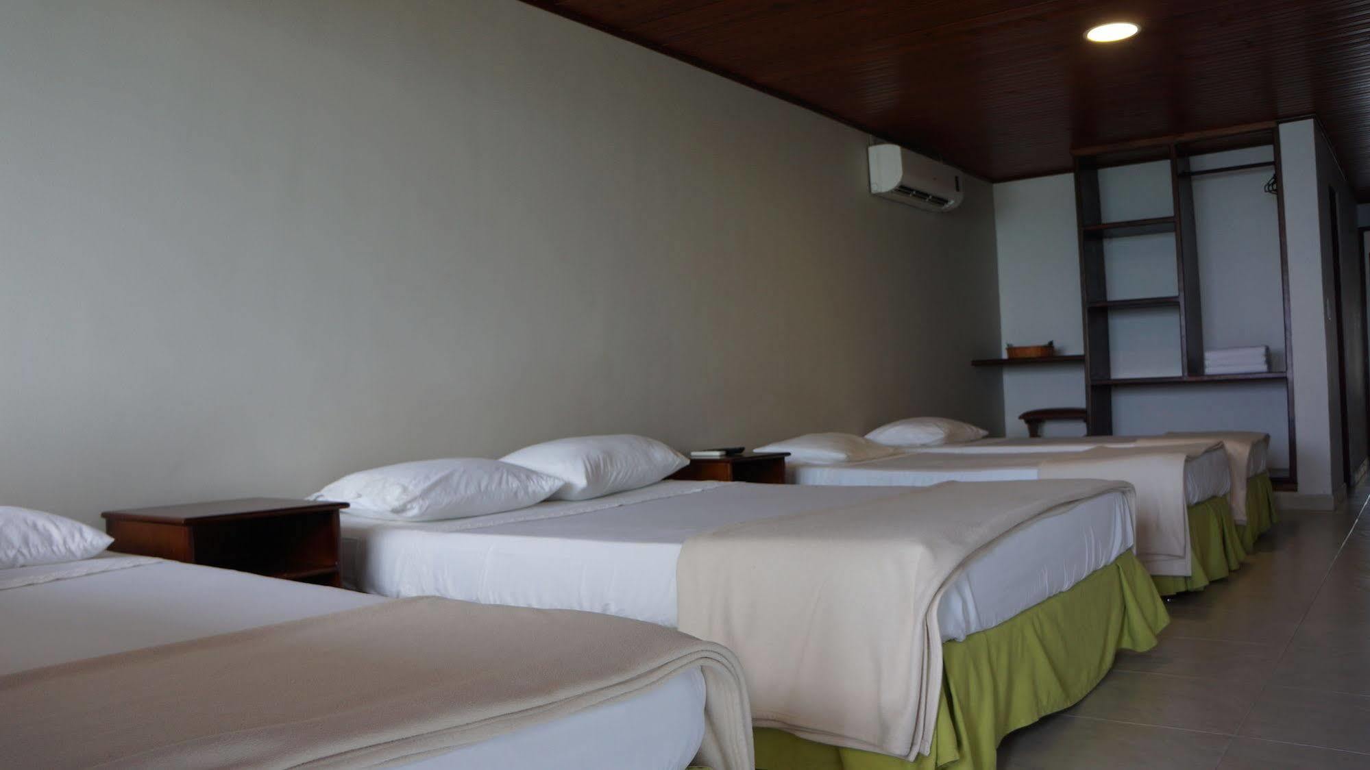 Hotel Portobelo Boulevard 3*