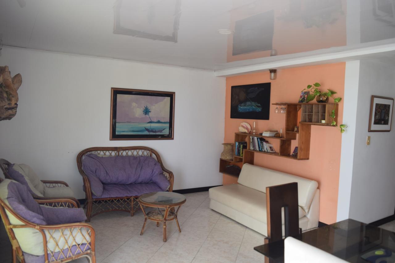 Sandy's Place San Andrés