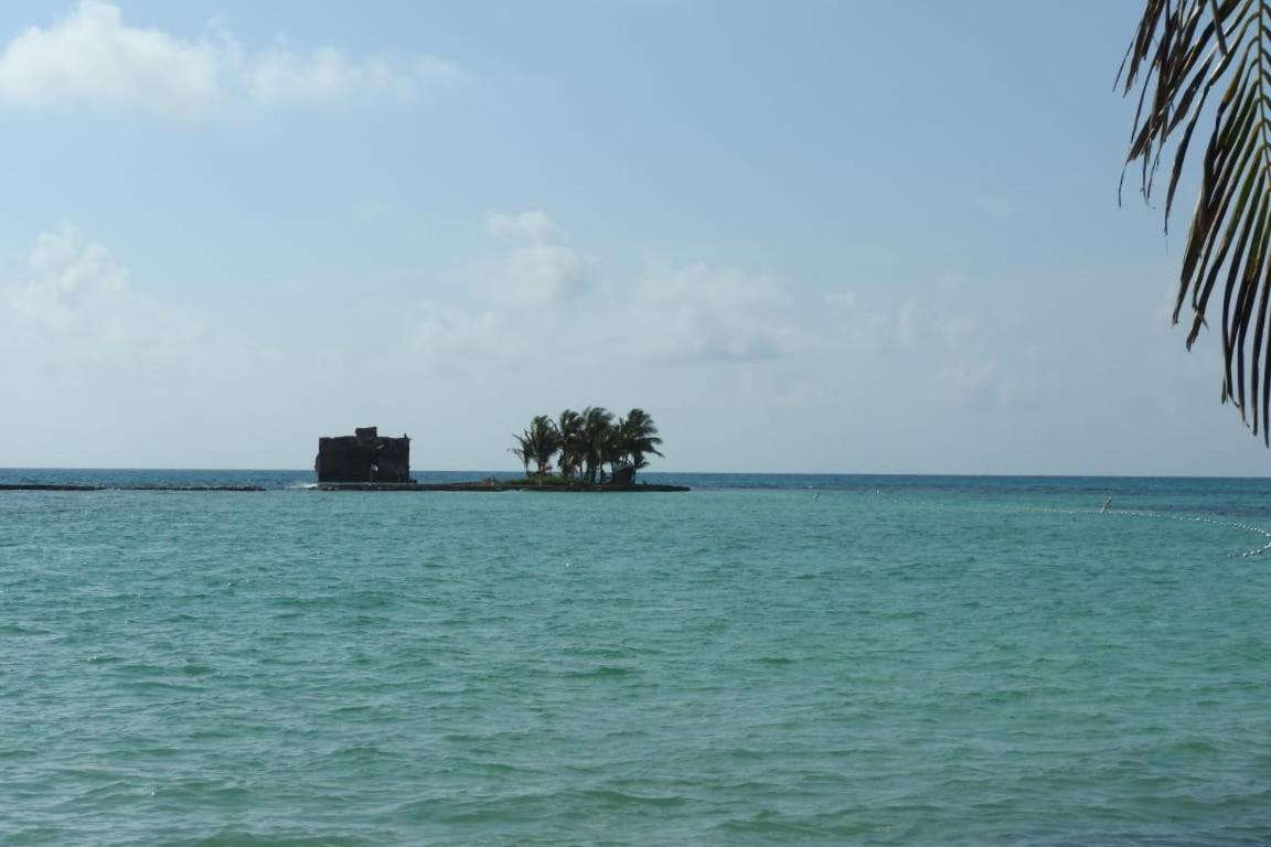Rocky Cay San Andres (San Andres and Providencia Islands)