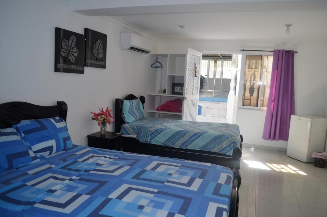 Cocos Place 2*
