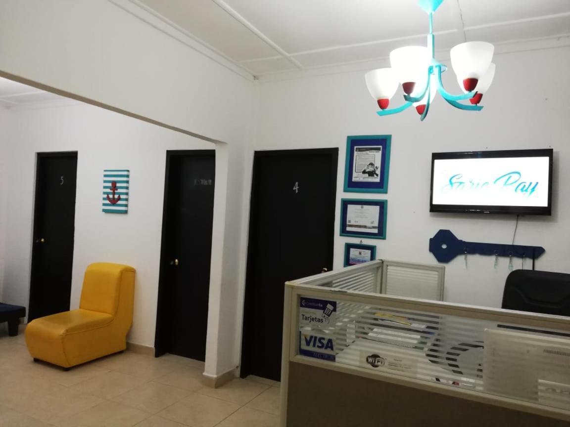 Hostal Sarie Bay