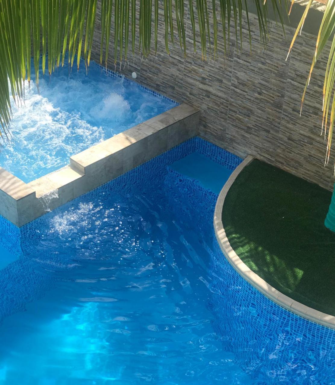 Inn Jackuri Casa 2*