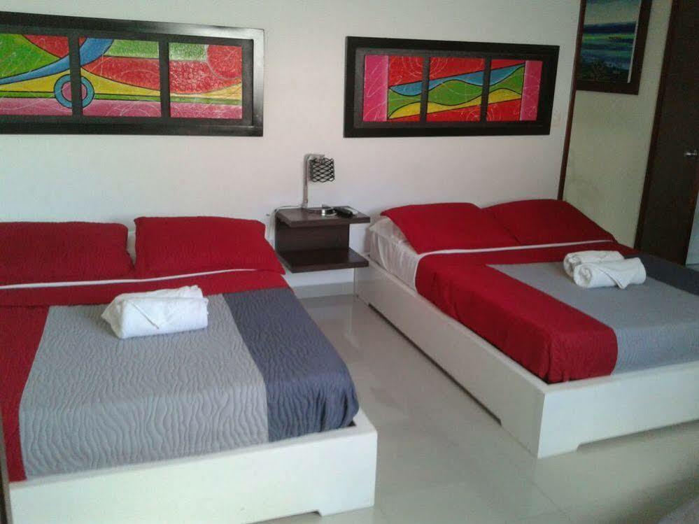Bahia Tropical Apartahotel 3*