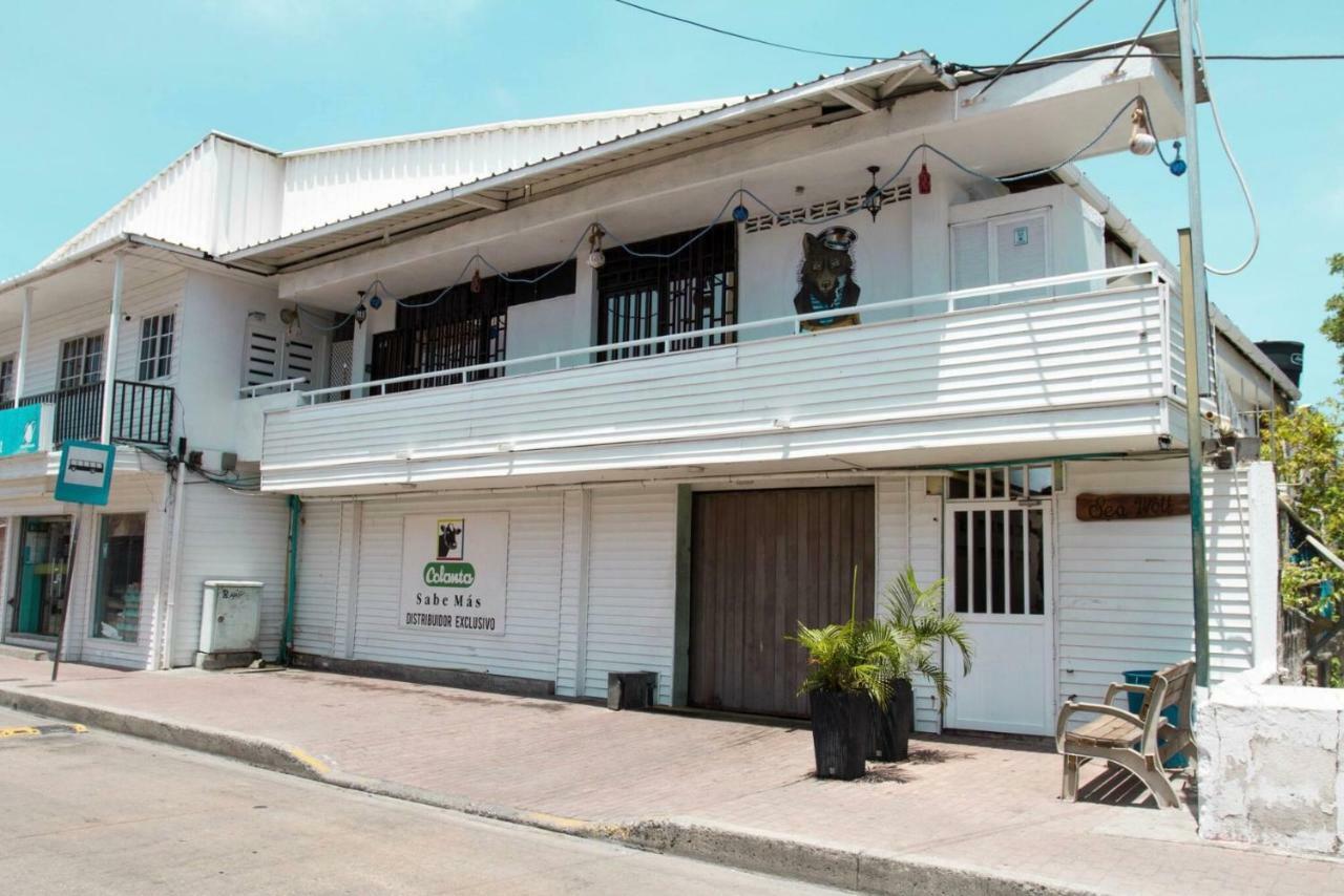 Sea Wolf Apartahotel *