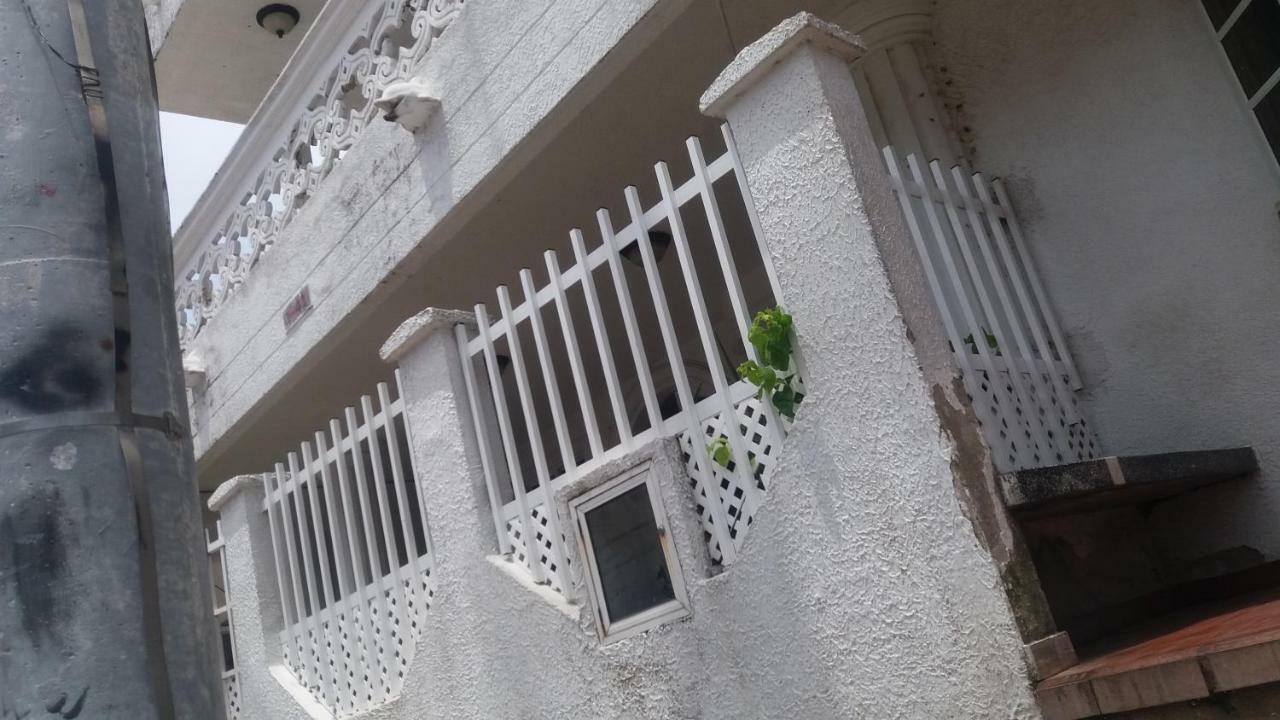 Tamy S Place *
