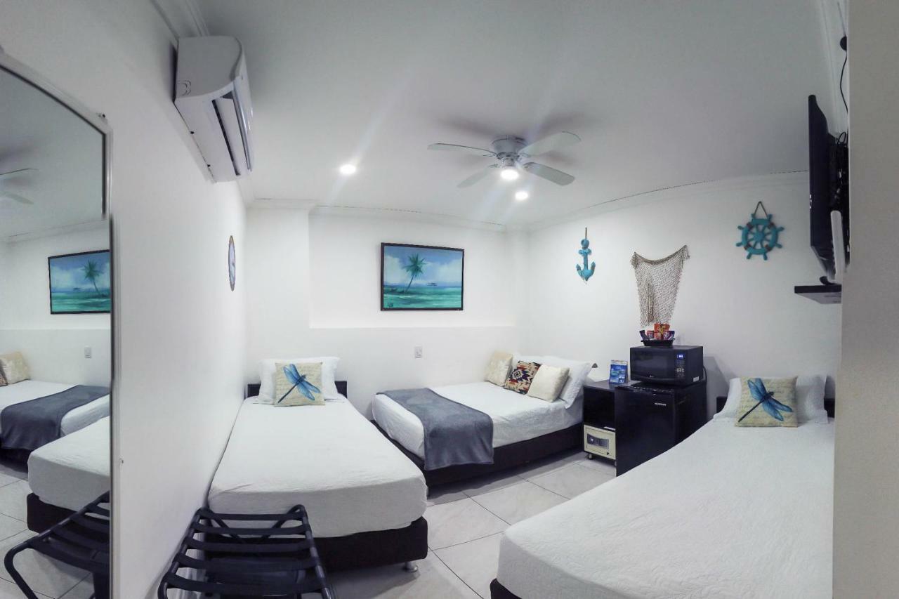 Hotel Lunas