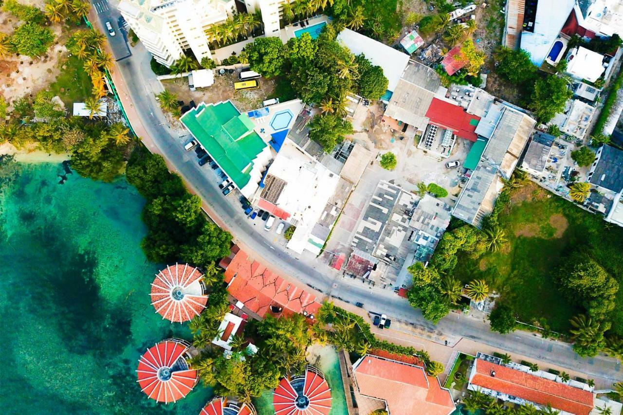 Lunas Hotel