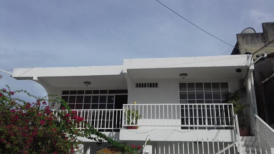 Elizabeth San Andrés