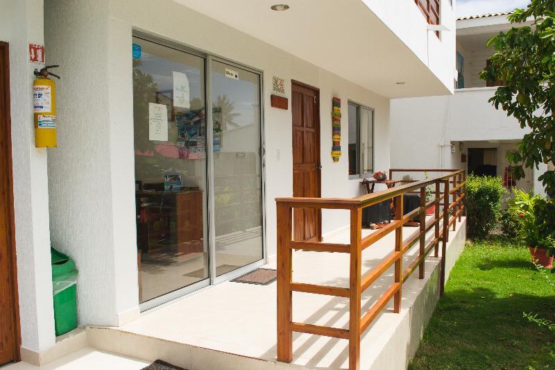 Inn Yard 3*