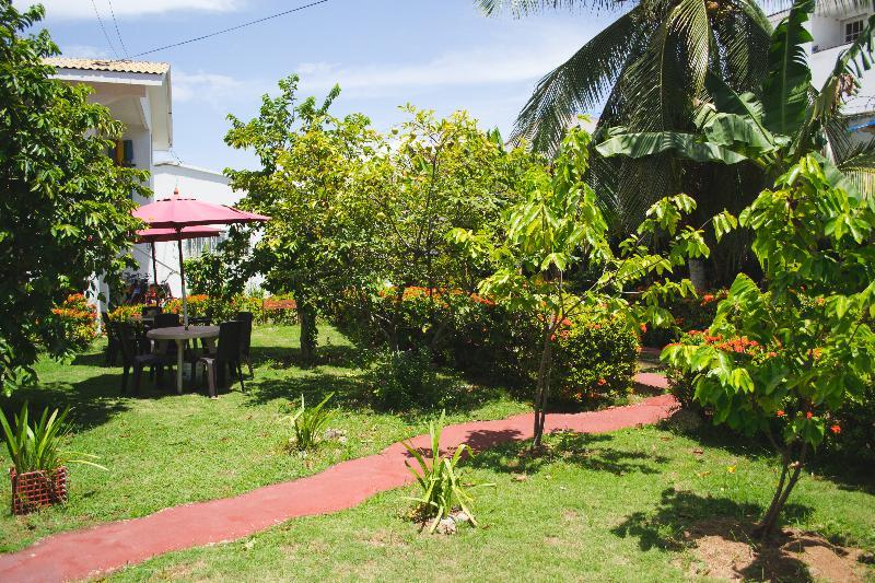 Yard Inn San Andrés
