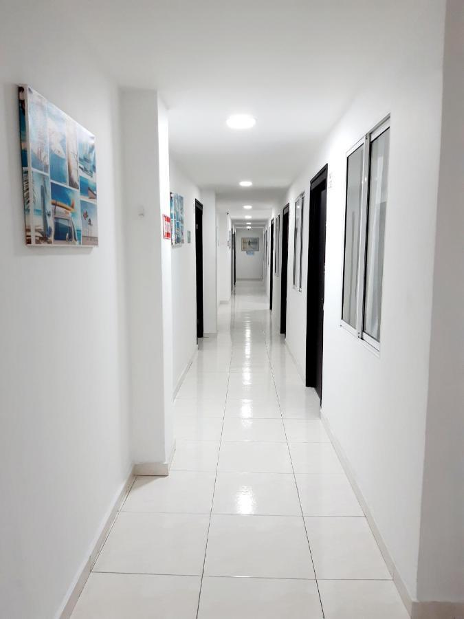 Blue Emerald Hotel 3*