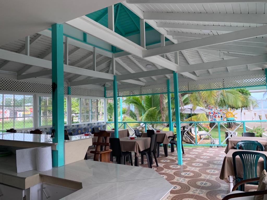 Sunny Days Inn