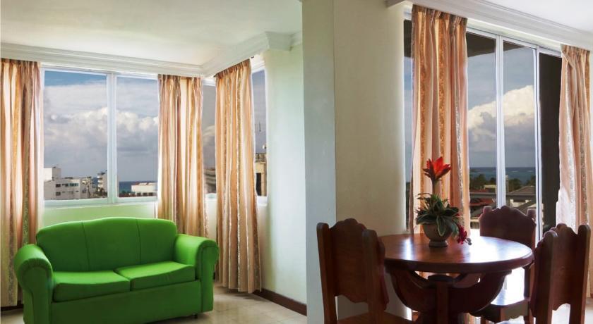 Hotel Sol Caribe Sea Flower 3*