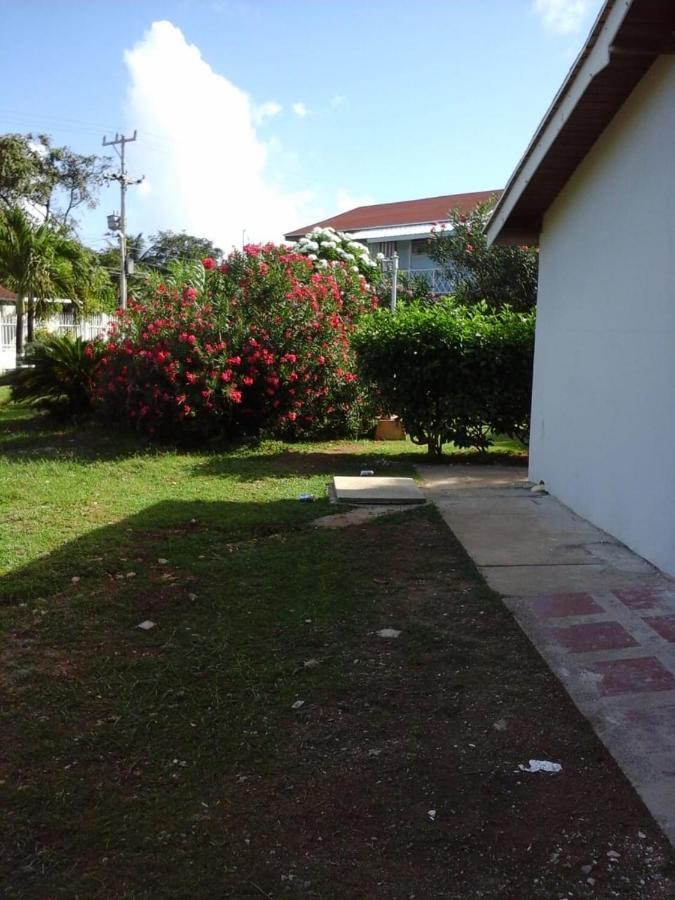 Pensión West House Lusitania San Andrés