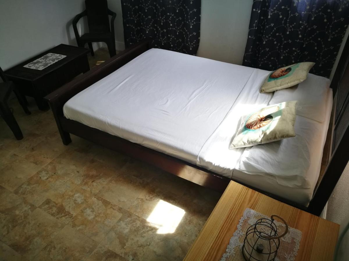 Hotel económico Sea House Bight