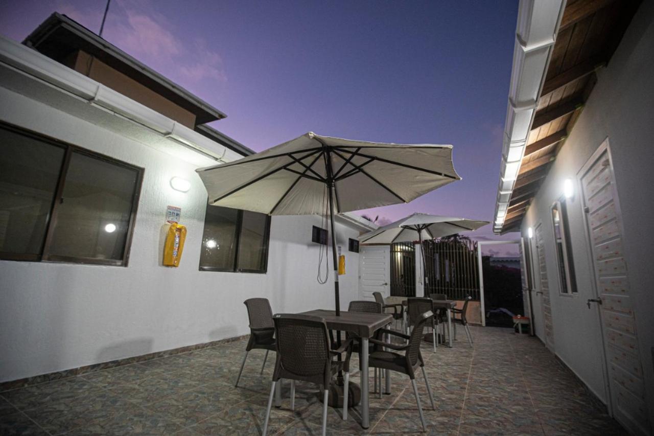Pensión West House Lusitania San Andrés