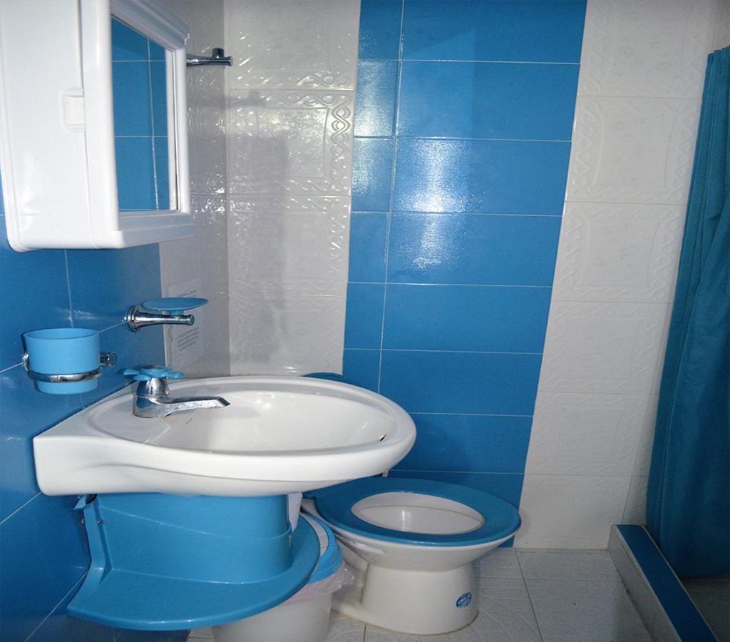 Cocos Place 2*