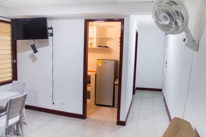 Edif. Voz De Las Islas- Apto. 301 Apartamento *