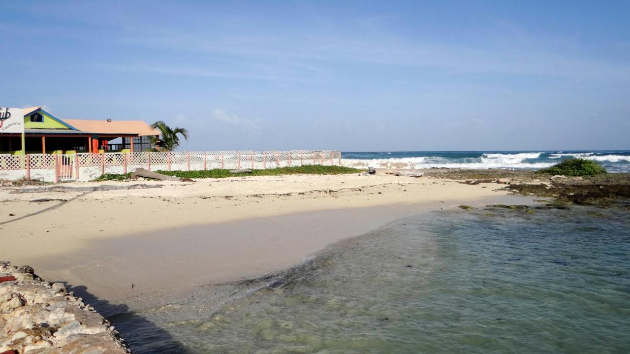 Victoria's Gennie Bay Village
