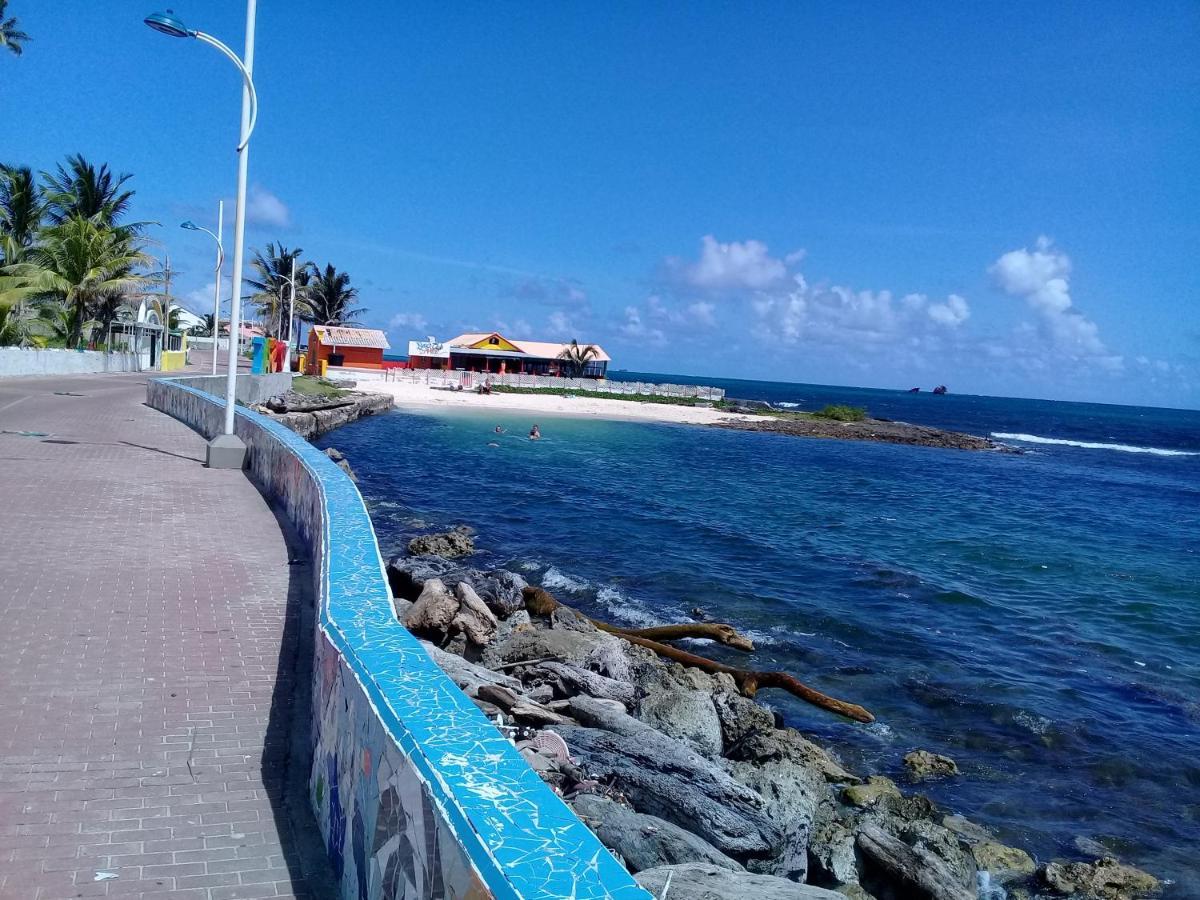 Guest house Victoria's Gennie Bay Village 2*