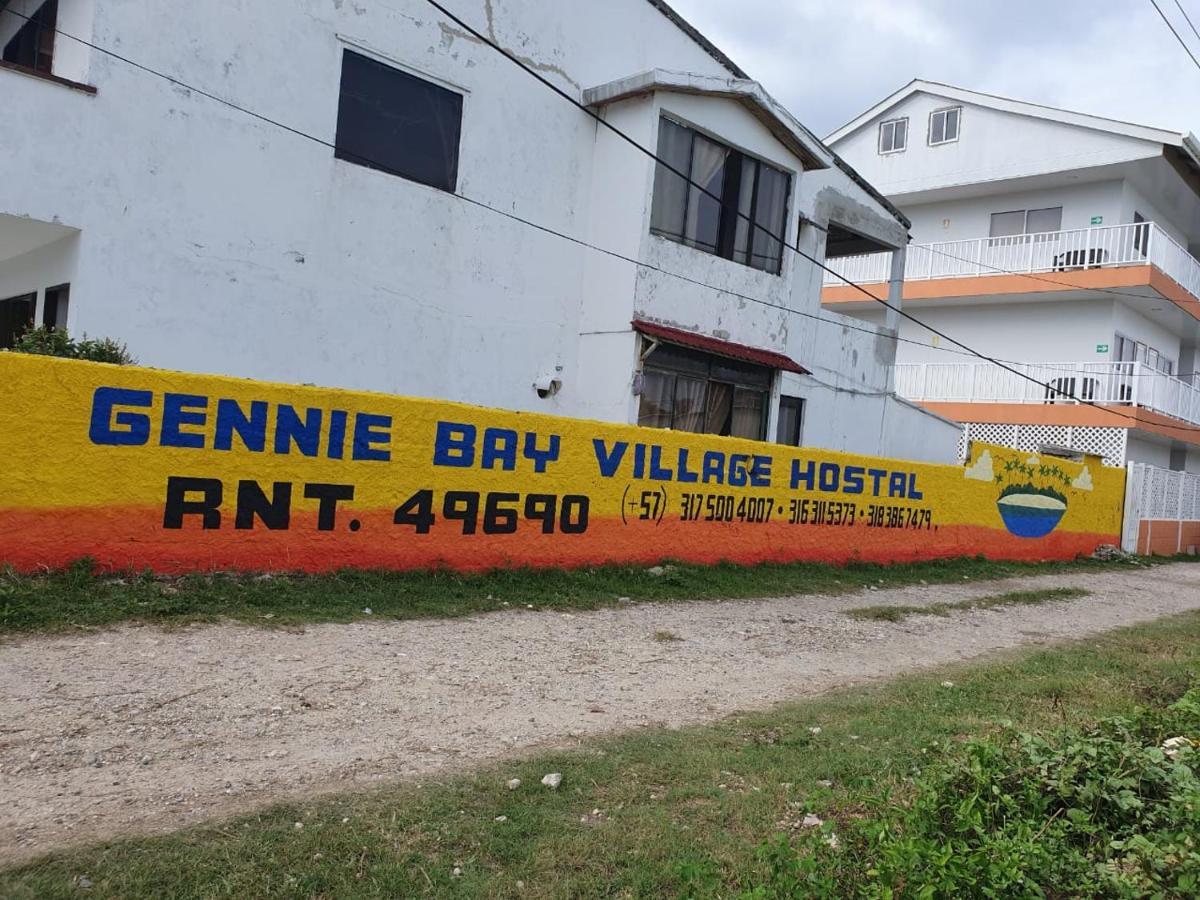 Victoria's Gennie Bay Village 2*